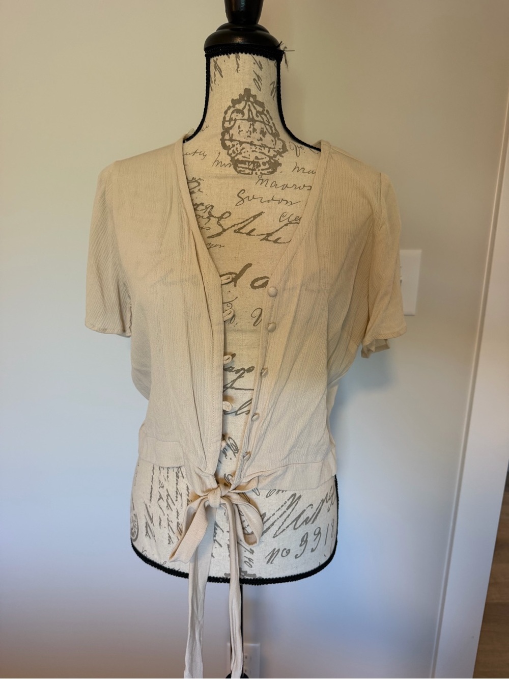 Papaya Cream Tie-Front Short Sleeve Button-Down Top
